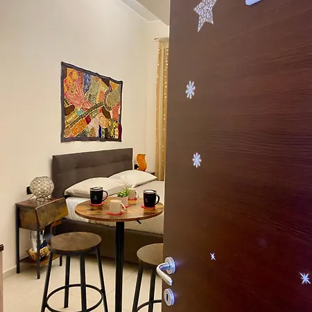 Anemori Centro 4* Neapol